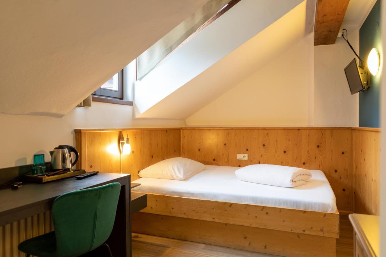 Gaestehaus Johanna Self-Check-In Кицбюэль Экстерьер фото