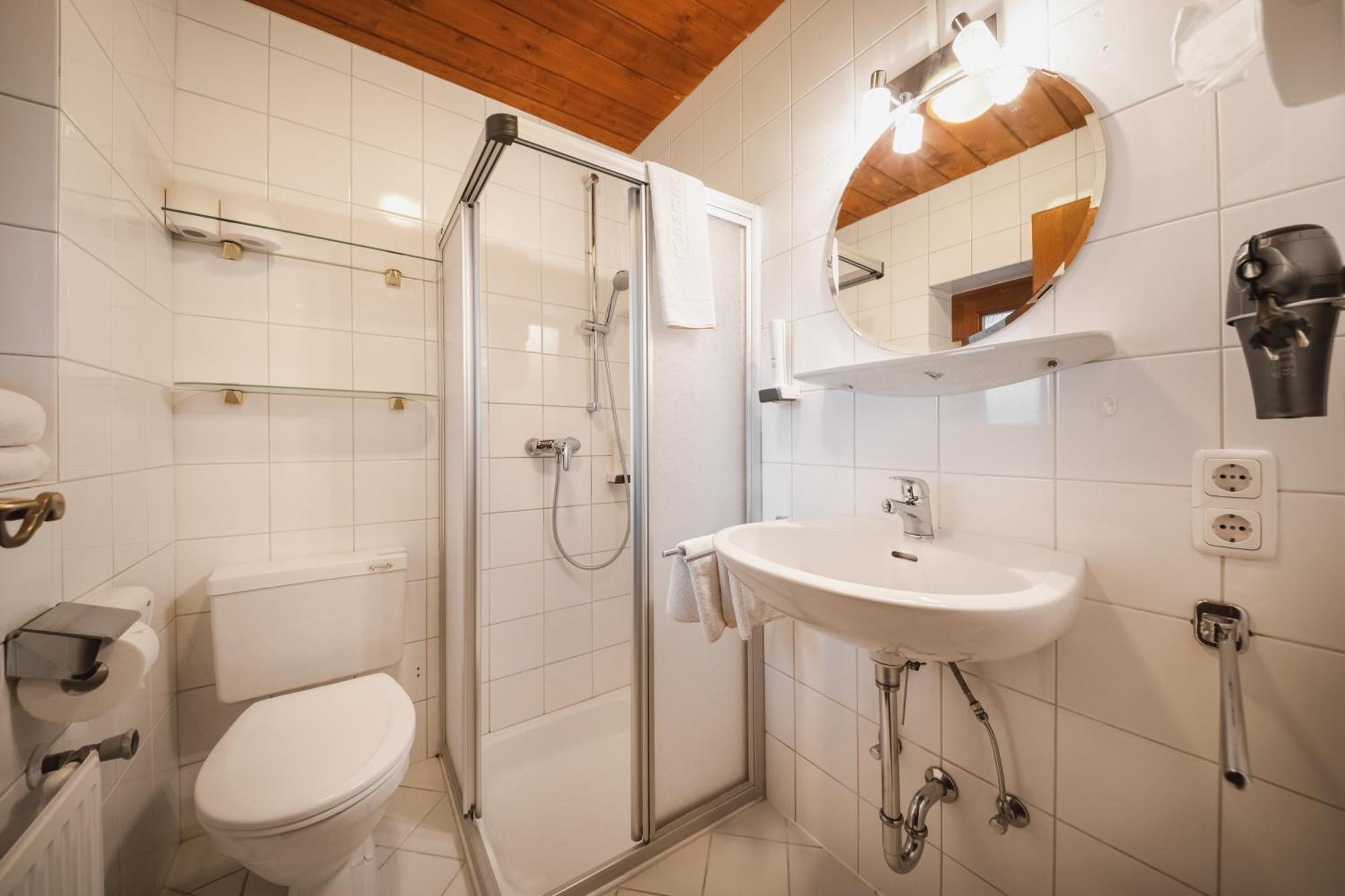 Gaestehaus Johanna Self-Check-In Кицбюэль Экстерьер фото